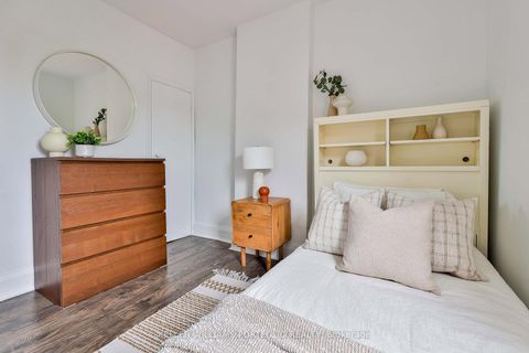 Photo 10 at 40 Aileen Avenue, Eglinton West, Toronto