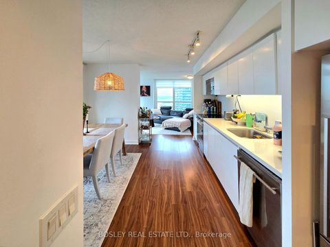Photo 9 at 1901 - 85 Queens Wharf Road, Waterfront Communities C1, Toronto