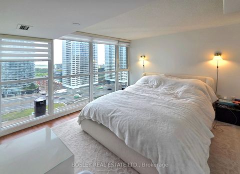 Photo 11 at 1901 - 85 Queens Wharf Road, Waterfront Communities C1, Toronto