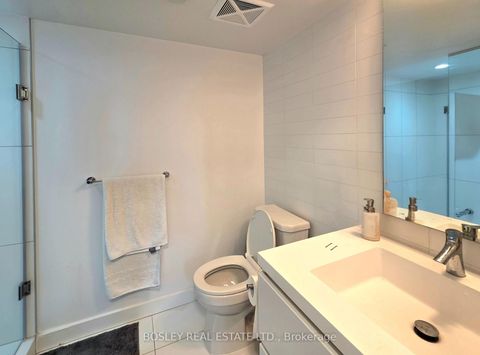 Photo 15 at 1901 - 85 Queens Wharf Road, Waterfront Communities C1, Toronto