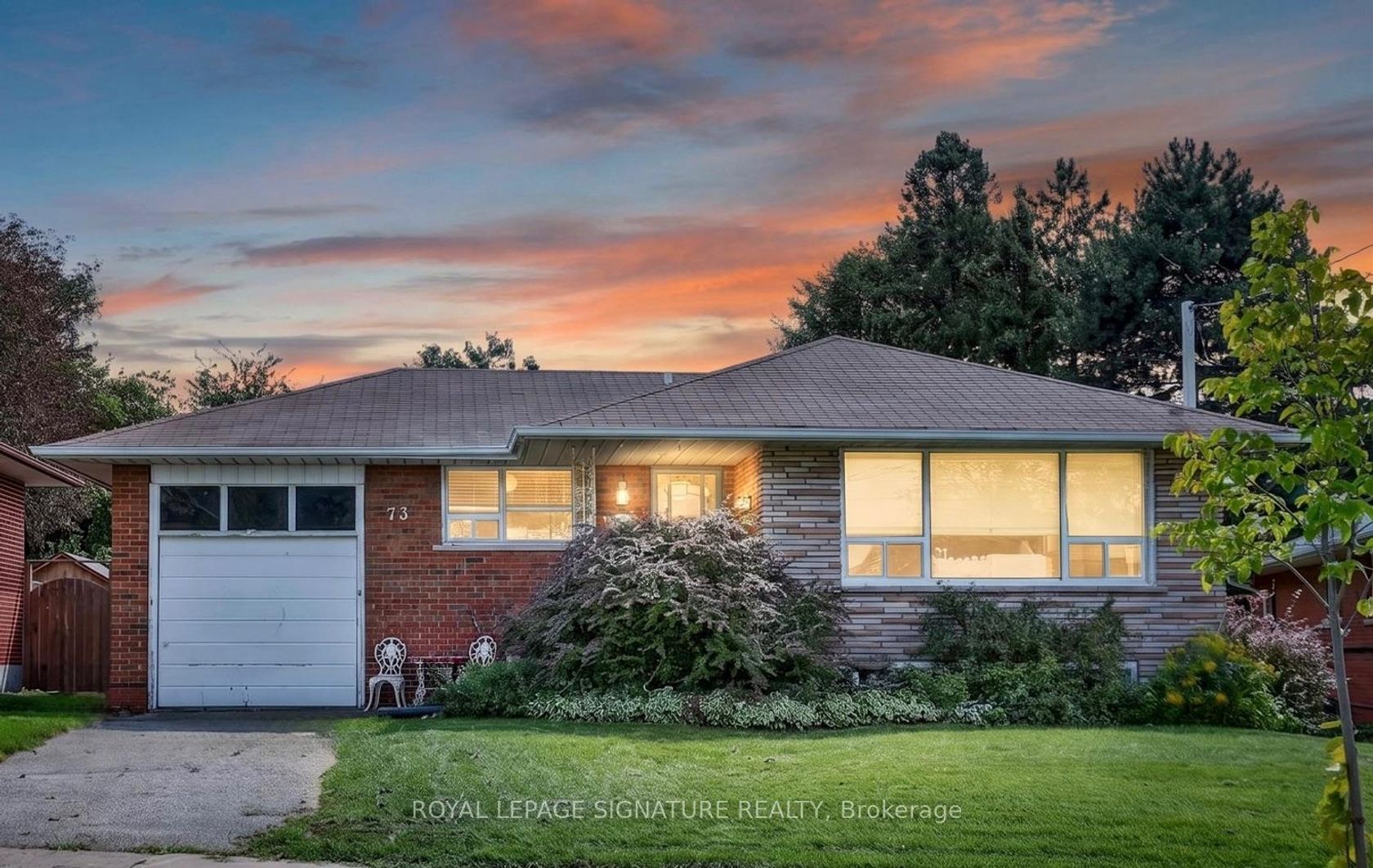 73 Castlegrove Boulevard, Donalda, Toronto photo 2