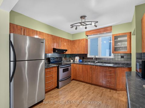 Photo 12 at 12 Kentroyal Drive, Humber Heights, Toronto