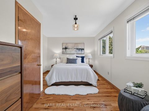 Photo 19 at 12 Kentroyal Drive, Humber Heights, Toronto