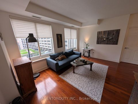 Photo 20 at 1009 - 35 Balmuto Street, Bay Street Corridor, Toronto