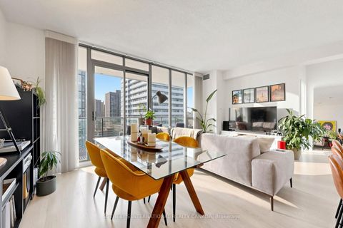 Photo 1 at 1606 - 33 Lombard Street, Yonge Corridor, Toronto