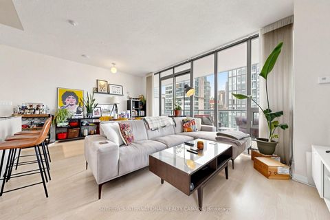 Photo 6 at 1606 - 33 Lombard Street, Yonge Corridor, Toronto