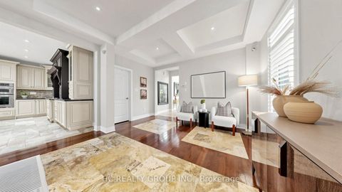 Photo 7 at 60 Oak Avenue, South Richvale, Richmond Hill