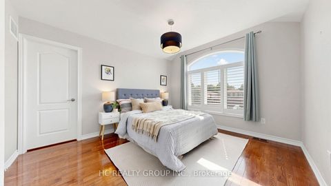 Photo 32 at 60 Oak Avenue, South Richvale, Richmond Hill