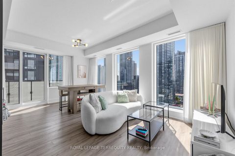 Photo 5 at 1112 - 470 Front Street W, Waterfront Communities C1, Toronto
