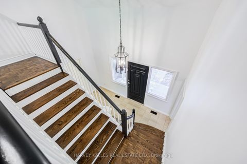 Photo 19 at 19 Ridgegate Crescent, Queensway, Toronto