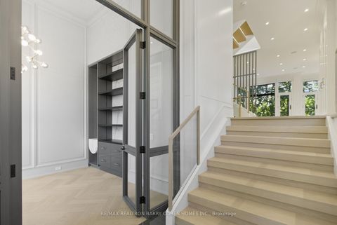 Photo 2 at 14 Glen Cedar Road, Cedarvale, Toronto