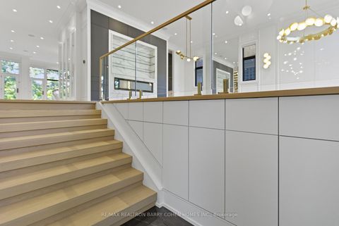 Photo 5 at 14 Glen Cedar Road, Cedarvale, Toronto