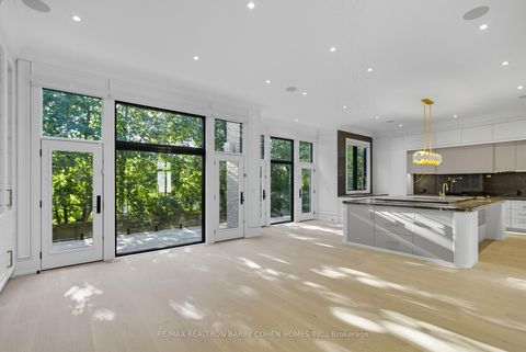 Photo 11 at 14 Glen Cedar Road, Cedarvale, Toronto