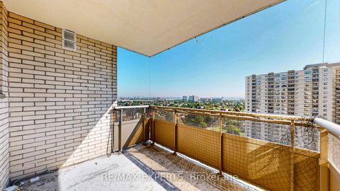 Photo 23 at 1703 - 390 Dixon Road, The Westway, Toronto