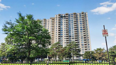 Photo 27 at 1703 - 390 Dixon Road, The Westway, Toronto