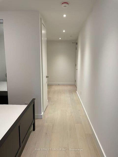 Photo 7 at 407 - 81 Wellesley Street E, Yonge Corridor, Toronto