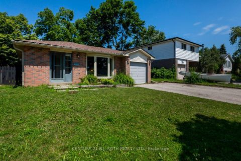 Photo 1 at 36 Cynthia Court, Wellington, Barrie