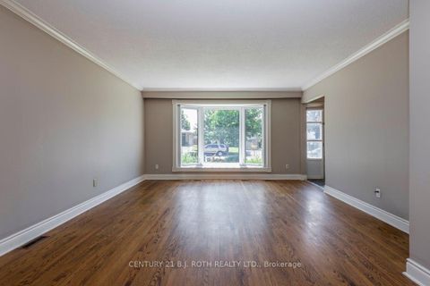 Photo 8 at 36 Cynthia Court, Wellington, Barrie