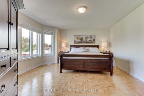 Photo 24 at 96 Timber Valley Avenue, Oak Ridges, Richmond Hill