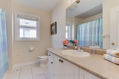 Photo 30 at 96 Timber Valley Avenue, Oak Ridges, Richmond Hill