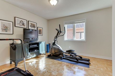 Photo 33 at 96 Timber Valley Avenue, Oak Ridges, Richmond Hill