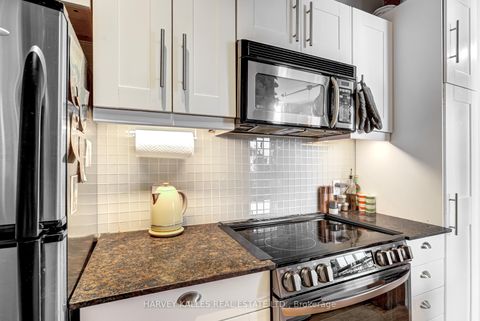 Photo 10 at 304 - 24 Noble Street, Roncesvalles, Toronto