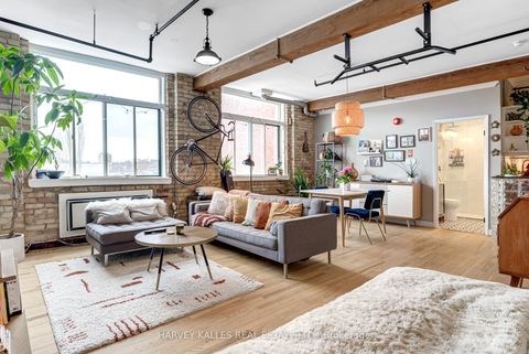 Photo 12 at 304 - 24 Noble Street, Roncesvalles, Toronto