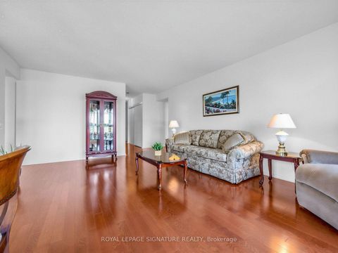 Photo 8 at 807 - 11 Thorncliffe Park Drive, Thorncliffe Park, Toronto