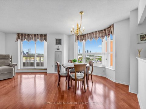 Photo 14 at 807 - 11 Thorncliffe Park Drive, Thorncliffe Park, Toronto