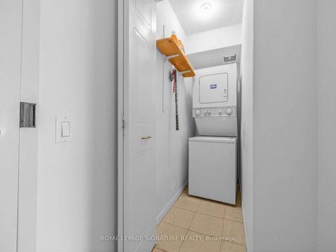 Photo 22 at 807 - 11 Thorncliffe Park Drive, Thorncliffe Park, Toronto