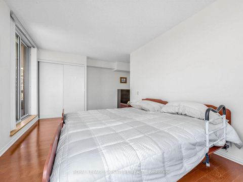 Photo 26 at 807 - 11 Thorncliffe Park Drive, Thorncliffe Park, Toronto