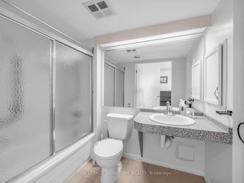 Photo 27 at 807 - 11 Thorncliffe Park Drive, Thorncliffe Park, Toronto