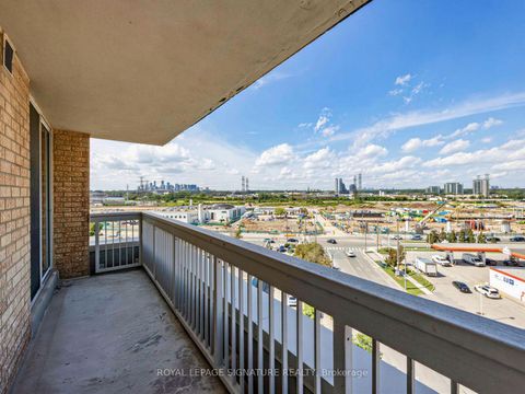 Photo 30 at 807 - 11 Thorncliffe Park Drive, Thorncliffe Park, Toronto
