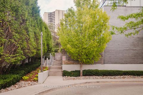 Photo 3 at 1803 - 18 Graydon Hall Drive, Donalda, Toronto