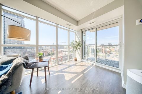 Photo 3 at 1010 - 125 Western Battery Road, Niagara, Toronto