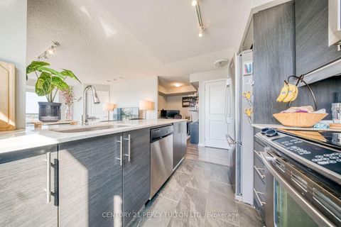 Photo 5 at 1010 - 125 Western Battery Road, Niagara, Toronto