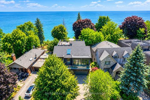 Photo 1 at 79 Fishleigh Drive, Cliffside, Toronto