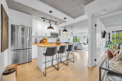 Photo 4 at 408 - 456 COLLEGE Street, Little Italy, Toronto