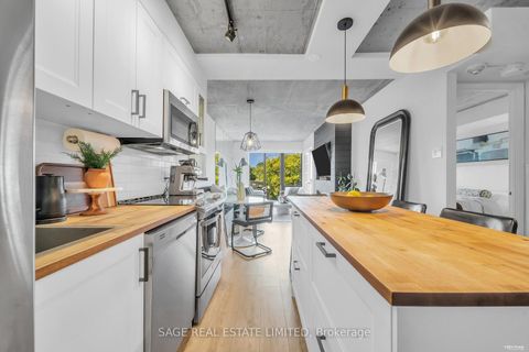 Photo 6 at 408 - 456 COLLEGE Street, Little Italy, Toronto