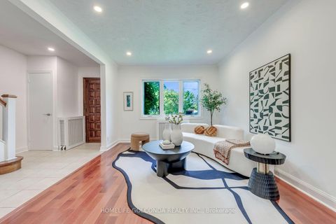 Photo 4 at 93 North Woodrow Boulevard, Birchmount, Toronto