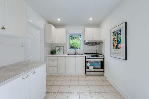 Photo 11 at 93 North Woodrow Boulevard, Birchmount, Toronto