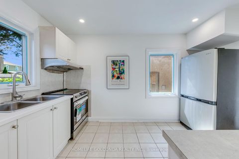 Photo 14 at 93 North Woodrow Boulevard, Birchmount, Toronto