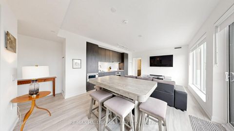 Photo 9 at N423 - 7 Golden Lion Heights, Newtonbrook East, Toronto