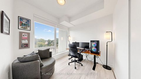 Photo 17 at N423 - 7 Golden Lion Heights, Newtonbrook East, Toronto