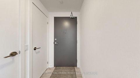 Photo 22 at N423 - 7 Golden Lion Heights, Newtonbrook East, Toronto