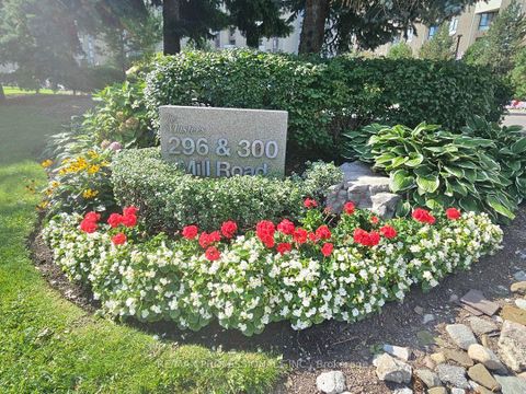 Photo 1 at E41 - 300 Mill Road, Markland Wood, Toronto