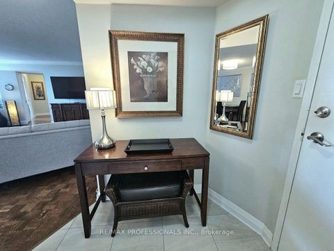 Photo 3 at E41 - 300 Mill Road, Markland Wood, Toronto