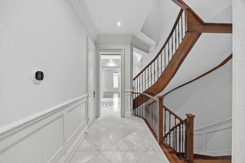 Photo 15 at 2706 Bayview Avenue, Windfields, Toronto