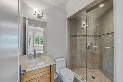 Photo 19 at 2706 Bayview Avenue, Windfields, Toronto