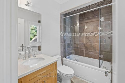 Photo 21 at 2706 Bayview Avenue, Windfields, Toronto